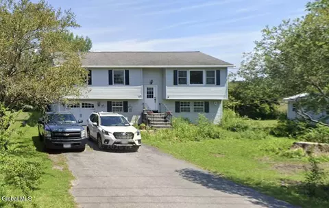 116 Old State Rd, Johnstown, NY 12095