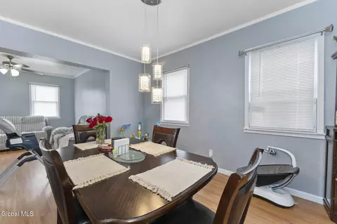 Dining - 494 Hulett St, Schenectady, NY 12307 photo 2 of 3