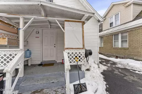 Exterior - 494 Hulett St, Schenectady, NY 12307 photo 4 of 4