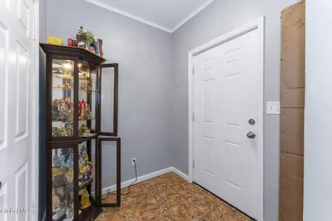 Entry Way - 494 Hulett St, Schenectady, NY 12307 photo 1 of 4