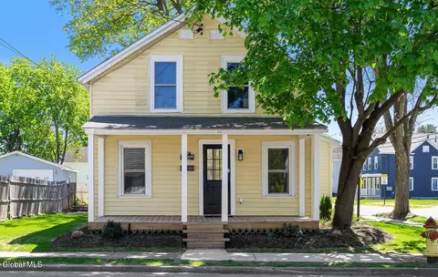 68 1st St, Glens Falls, NY 12801