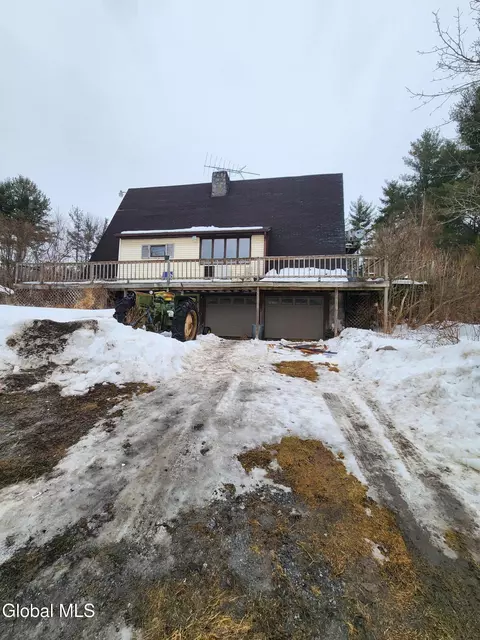 114 Cleveland Rd, Sloansville, NY 12160