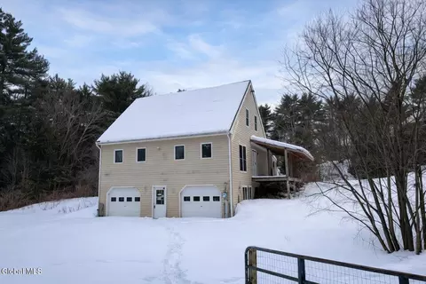 26 Murphy Way, Stephentown, NY 12168