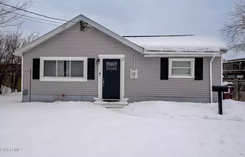 11 Rhode Island Ave, Rensselaer, NY 12144