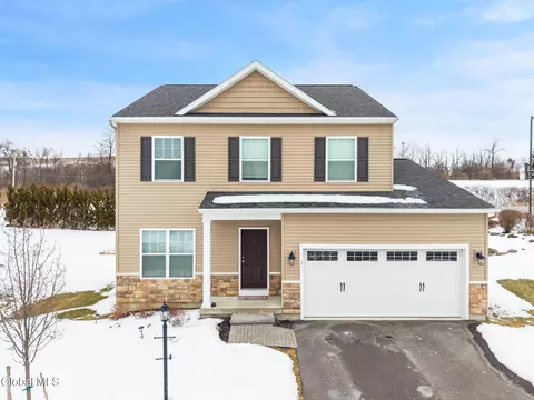 1 Cove Rd, Cohoes, NY 12047