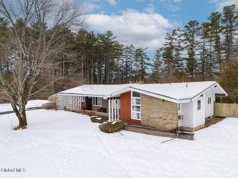 3 Orton Dr, Warrensburg, NY 12885