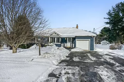 1090 Sacandaga Rd, Glenville, NY 12302