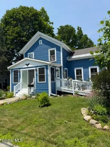 5 Pacific St, Granville, NY 12832