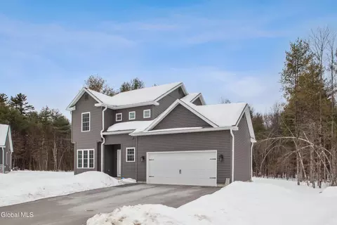 49 Black Bear Path, Corinth, NY 12822