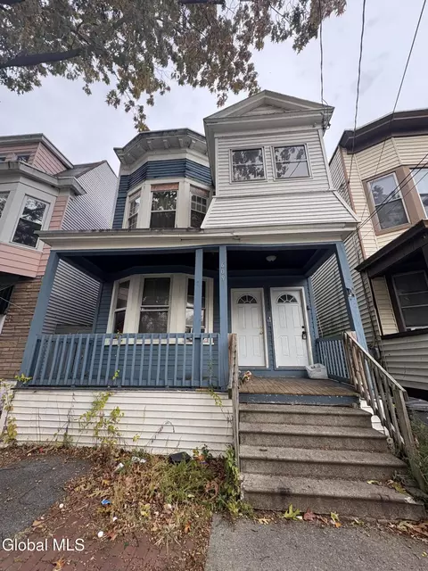 609 3rd St, Albany, NY 12206
