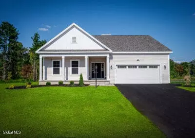 9 Stone Creek Dr, East Greenbush, NY 12061