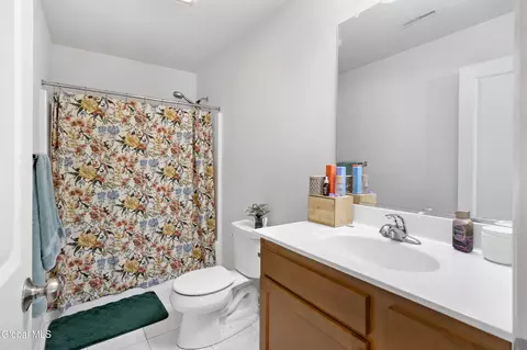 Bath - 1002 Grayson Pl, Schenectady, NY 12302 photo 2 of 2
