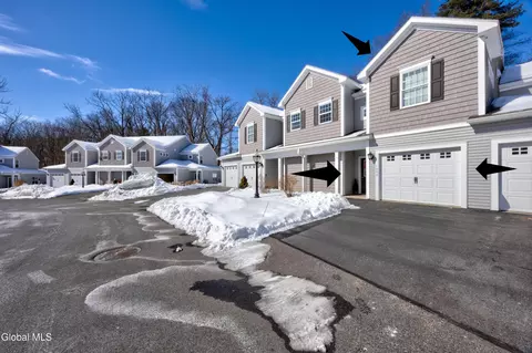 Exterior - 1002 Grayson Pl, Schenectady, NY 12302 photo 2 of 6