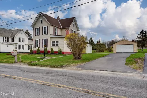 124 Auriesville Rd, Fultonville, NY 12072