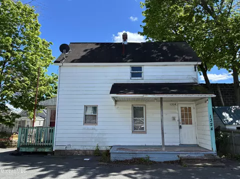 1324 8th Ave, Schenectady, NY 12303
