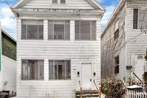244 Morris St, Albany, NY 12208