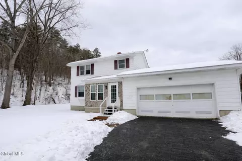 1740 Huntersland Rd, Middleburgh, NY 12122 photo 2