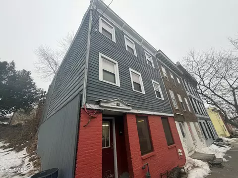 143 Clinton St, Albany, NY 12202