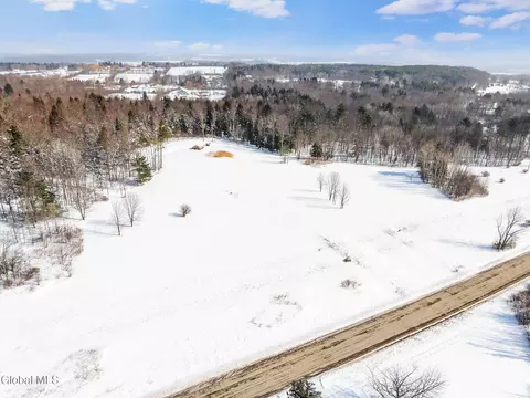 111 Shenendoah Drive, Sloansville, NY 12160