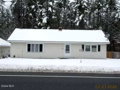393 Reynolds Rd, Fort Edward, NY 12828