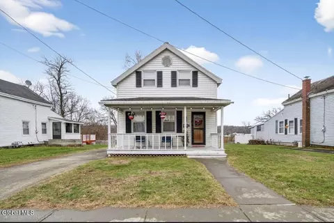 130 N Main St, Mechanicville, NY 12118