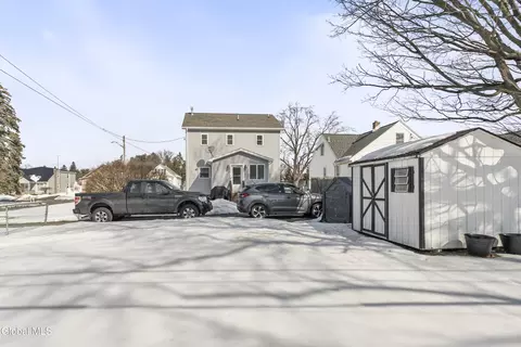 Exterior - 12 Lawndale Ave, Schenectady, NY 12306 photo 4 of 4