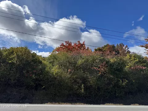 929 Sacandaga Rd, Glenville, NY 12302
