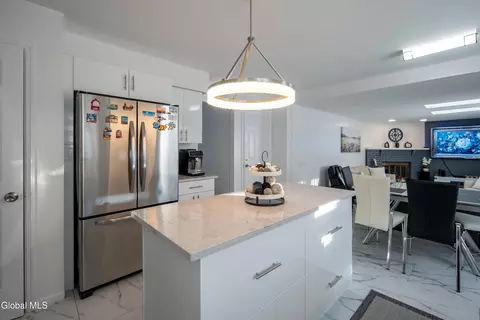 Kitchen - 933 E Pine Hill Dr, Schenectady, NY 12303 photo 5 of 6