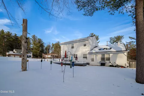 Exterior - 933 E Pine Hill Dr, Schenectady, NY 12303 photo 5 of 8