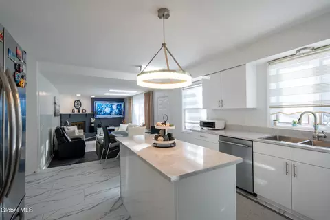 Kitchen - 933 E Pine Hill Dr, Schenectady, NY 12303 photo 6 of 6