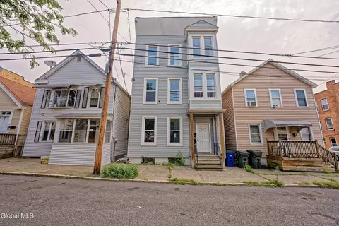 114 Congress St, Cohoes, NY 12047