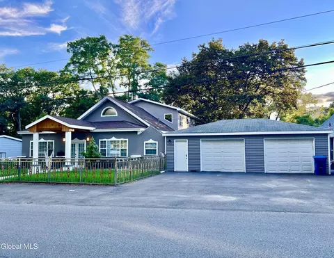 354 Olean St, Schenectady, NY 12306