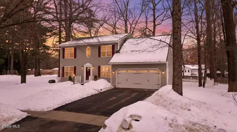 4 Wilshire Blvd, Saratoga Springs, NY 12866
