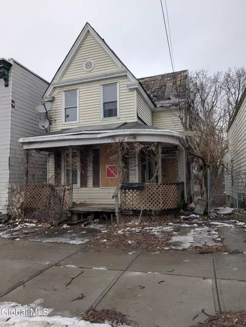 39 Garfield Pl, Albany, NY 12206