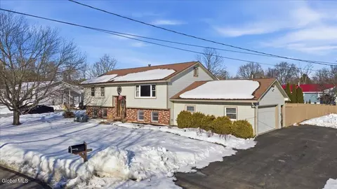69 Orchard St, Glens Falls, NY 12801