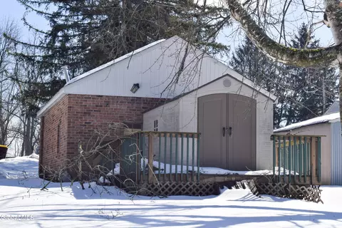 Exterior - 3 Mather Ave, Schenectady, NY 12304 photo 7 of 8