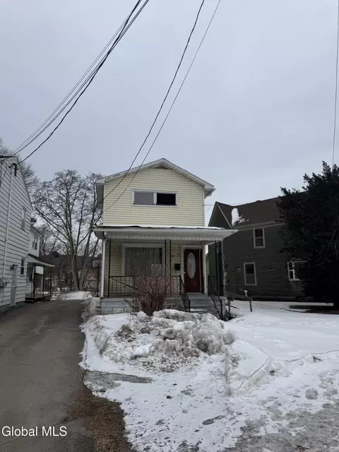 221 Mohawk St, Herkimer, NY 13350