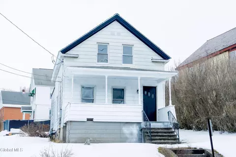 142 Saratoga Ave, Mechanicville, NY 12118