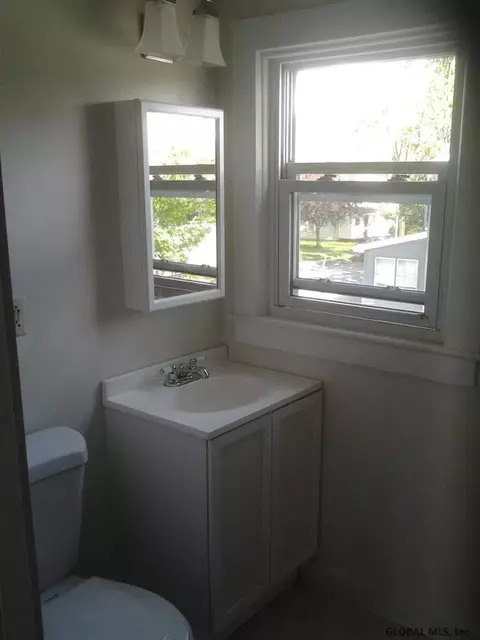 Bath - 642 Main St, Cobleskill, NY 12043 photo 2 of 4