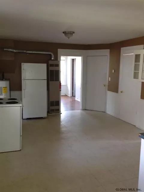 Entry Way - 642 Main St, Cobleskill, NY 12043 photo 1 of 1