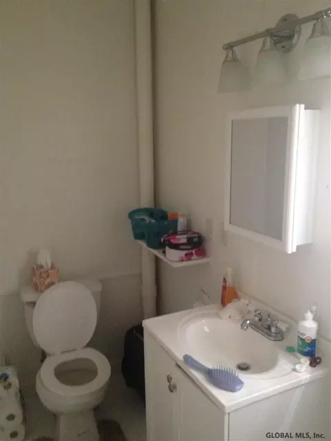Bath - 642 Main St, Cobleskill, NY 12043 photo 3 of 4