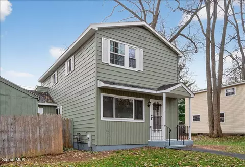 278 Donald Ave, Schenectady, NY 12304
