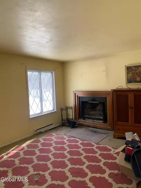 2 Leaf Rd, Delmar, NY 12054 photo 7