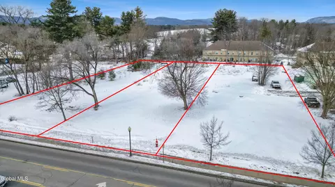676971 Main St, Queensbury, NY 12804