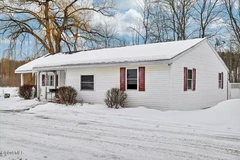 120 Weatherwax Rd, Poestenkill, NY 12140