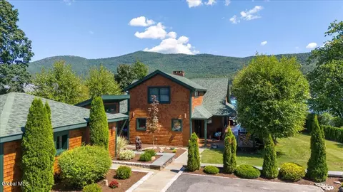 278 Cleverdale Rd, Queensbury, NY 12804