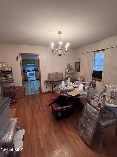 Dining - 1911 Golf Ave, Schenectady, NY 12308 photo 1 of 1