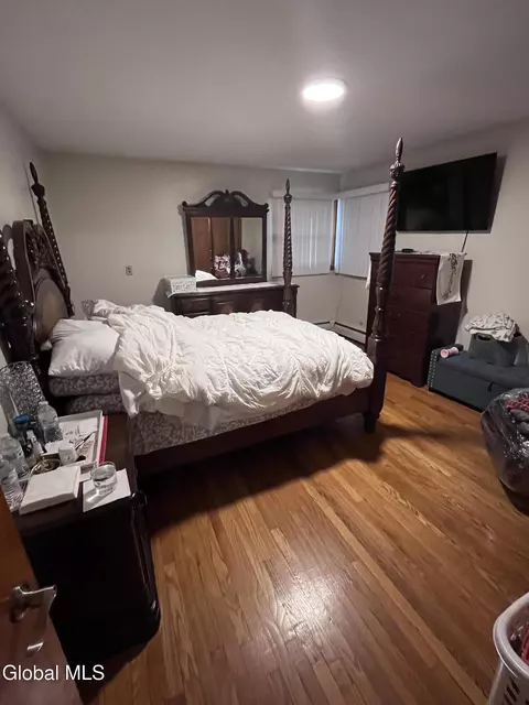 Bedroom - 1911 Golf Ave, Schenectady, NY 12308 photo 1 of 3
