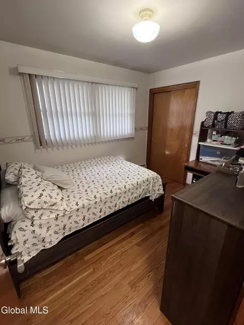 Bedroom - 1911 Golf Ave, Schenectady, NY 12308 photo 2 of 3