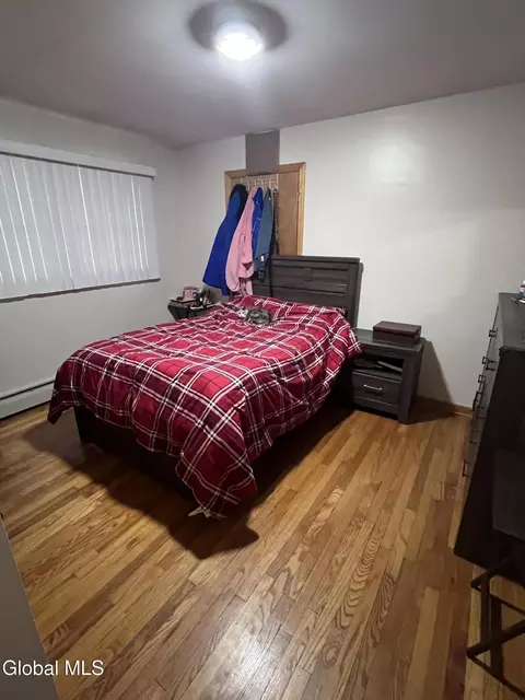 Bedroom - 1911 Golf Ave, Schenectady, NY 12308 photo 3 of 3